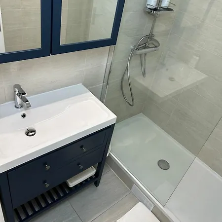 Vue & Balcon Dans Exceptionnelle Belle Epoque La Californie דירה *