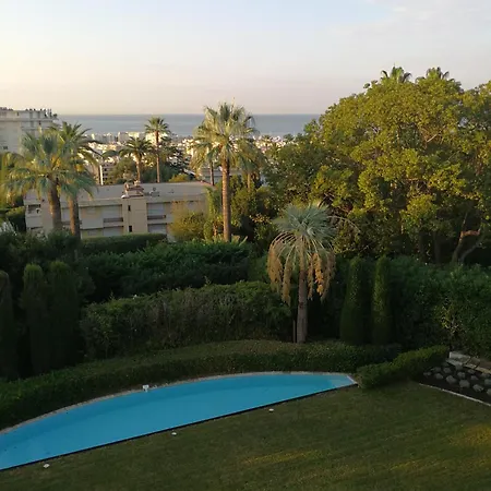 Vue & Balcon Dans Exceptionnelle Belle Epoque La Californie