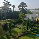 Vue & Balcon Dans Exceptionnelle Belle Epoque La Californie Cannes